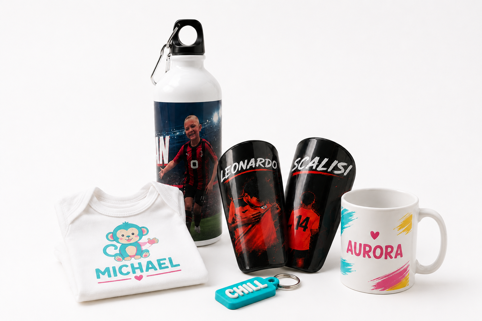 Borraccia, parastinchi, body, tazza e portachiavi personalizzati RITMA Creations